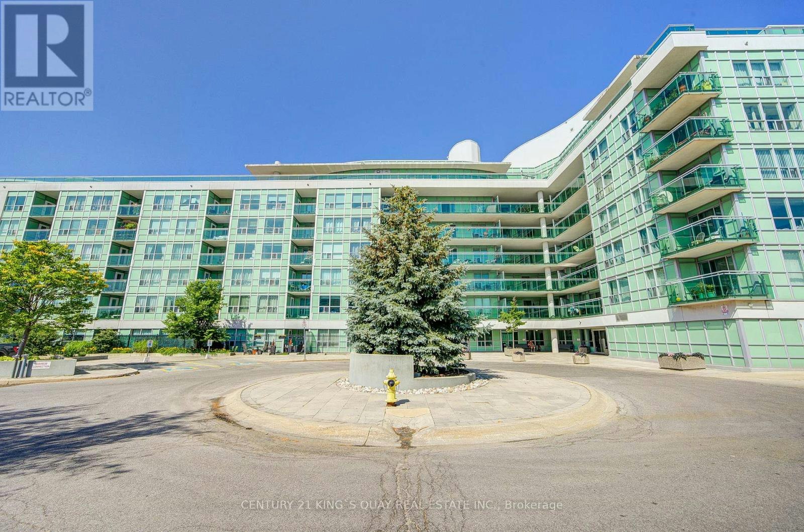 227-60 Fairfax Crescent, Toronto, ON, M1L 0E1