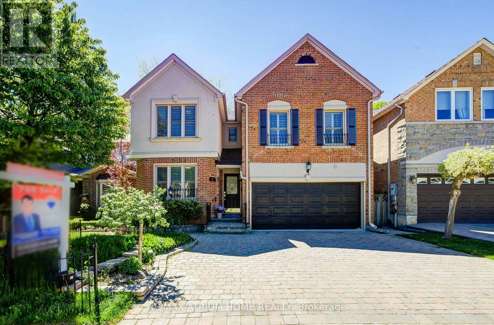 77 Rosedale Heights Drive, Vaughan, ON, L4J 4T3