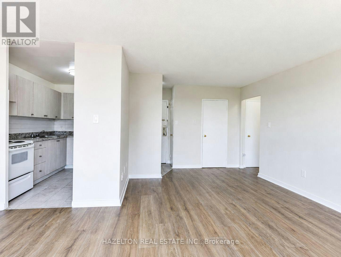 710-1901 Martin Grove Road, Toronto, ON, M9V 3T1 - 2