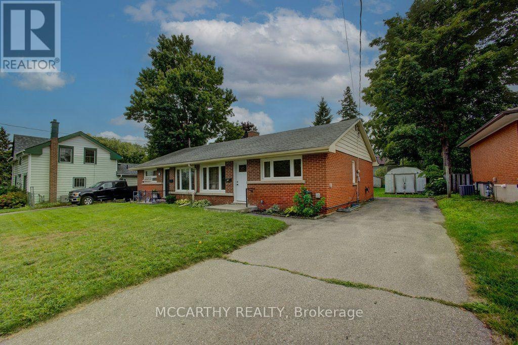 20 Sarah Street, Orangeville, ON, L9W 2L8