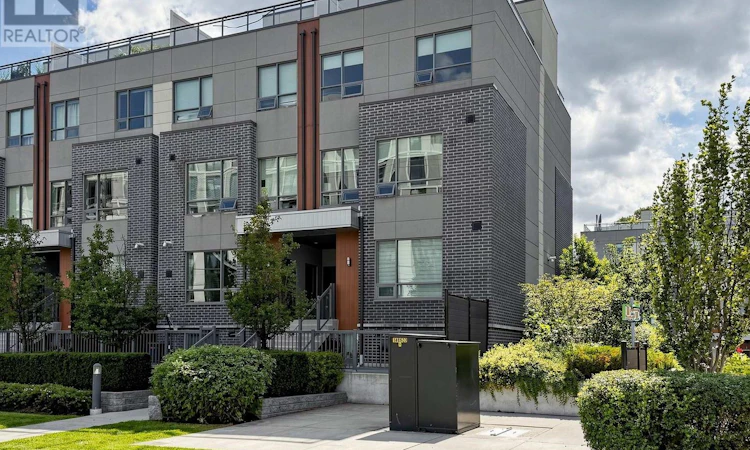 4-1238 Cawthra Road
