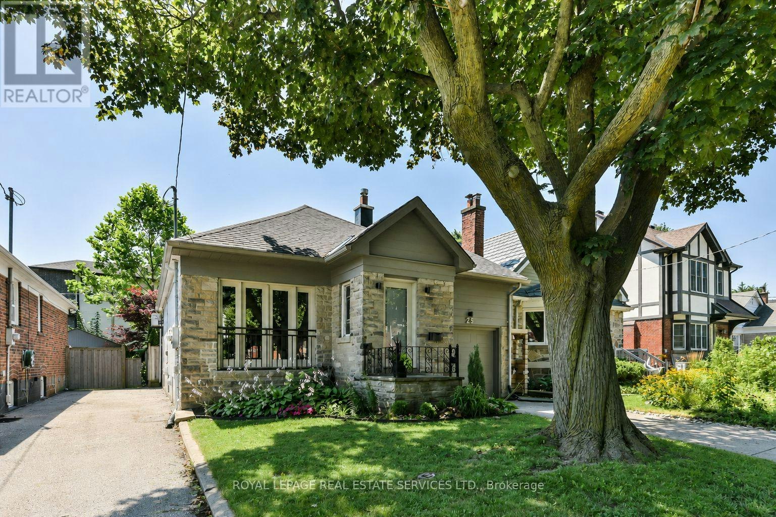 25 Miles Road, Toronto, ON, M8V 1V4