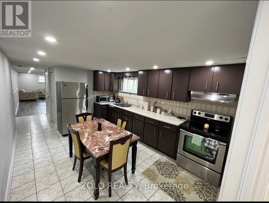 3402 Frobex Court, Mississauga, ON, L5C 2B5 - 8