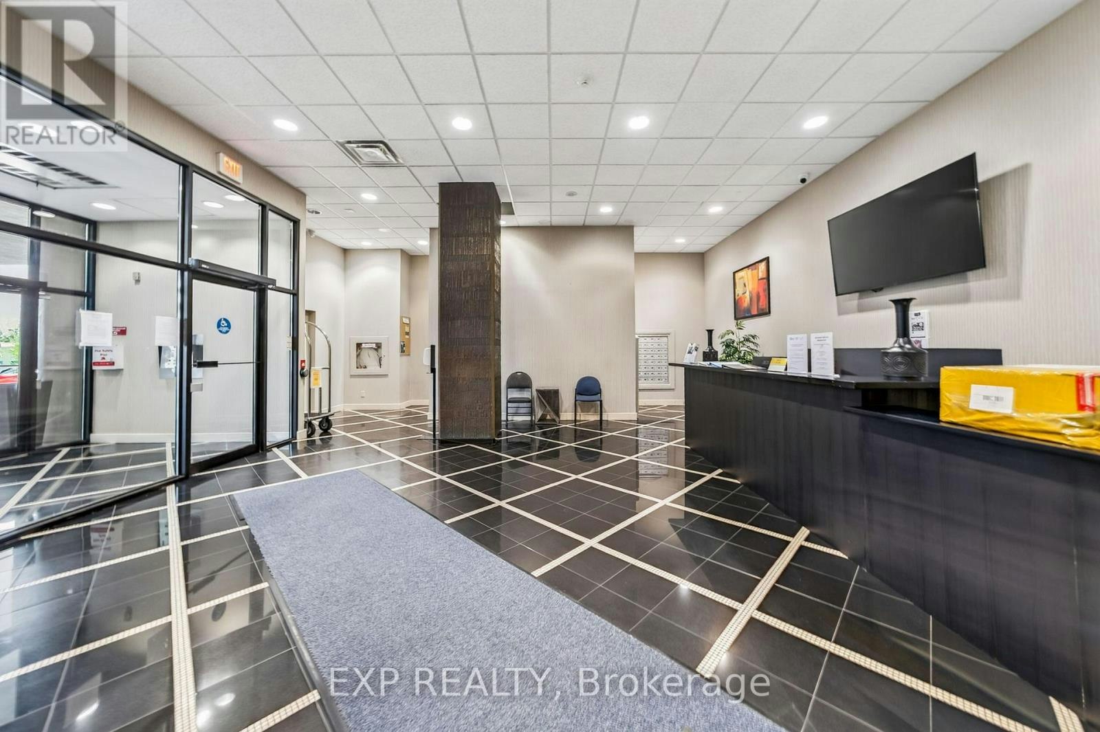 312-2737 Keele Street, Toronto, ON, M3M 2E9 - 9