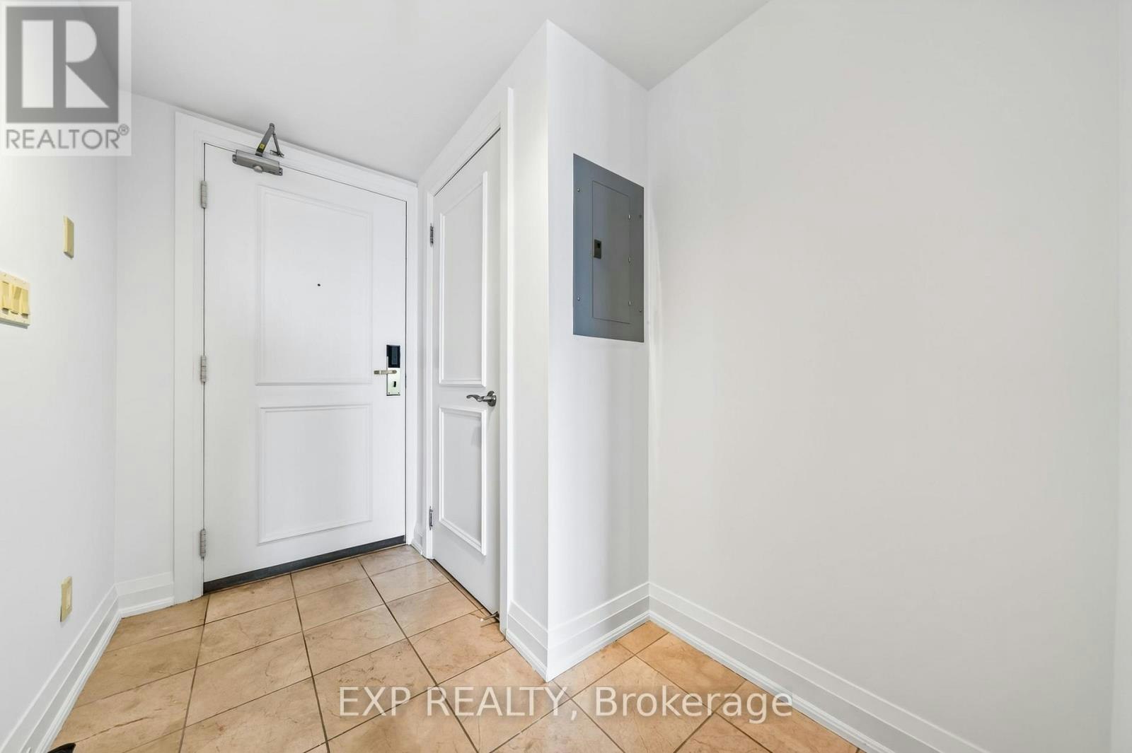 312-2737 Keele Street, Toronto, ON, M3M 2E9 - 16