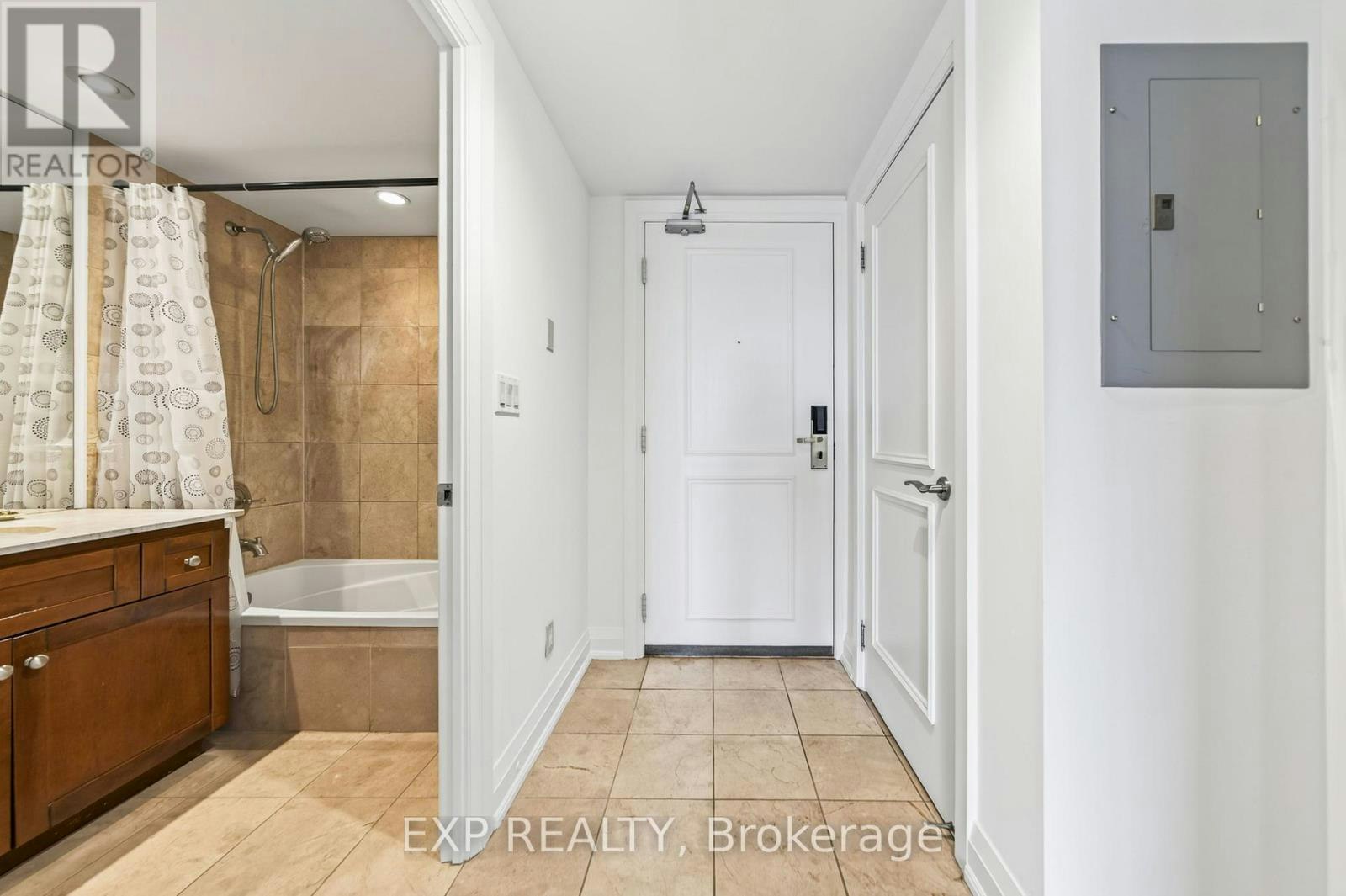 312-2737 Keele Street, Toronto, ON, M3M 2E9 - 17