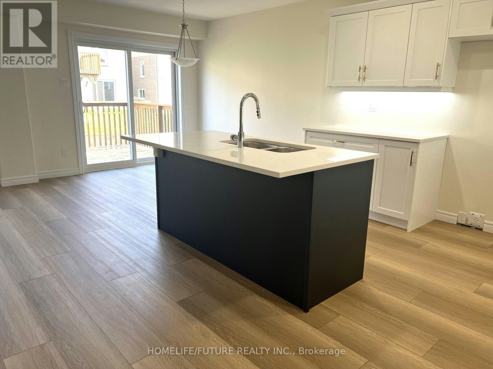 236 Oneil Street, Smith-Ennismore-Lakefield, ON, K9K 0H1 - 4