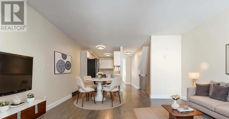 A-6643 Bilberry Drive, Ottawa, ON, K1C 4N5 - 8