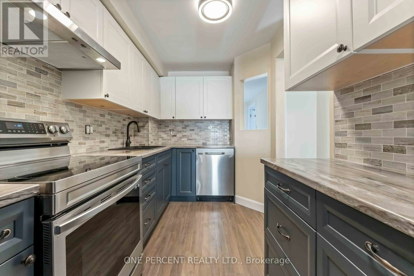 A-6643 Bilberry Drive, Ottawa, ON, K1C 4N5 - 4