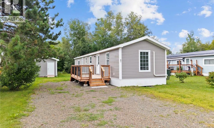 83 Leafwood Crescent