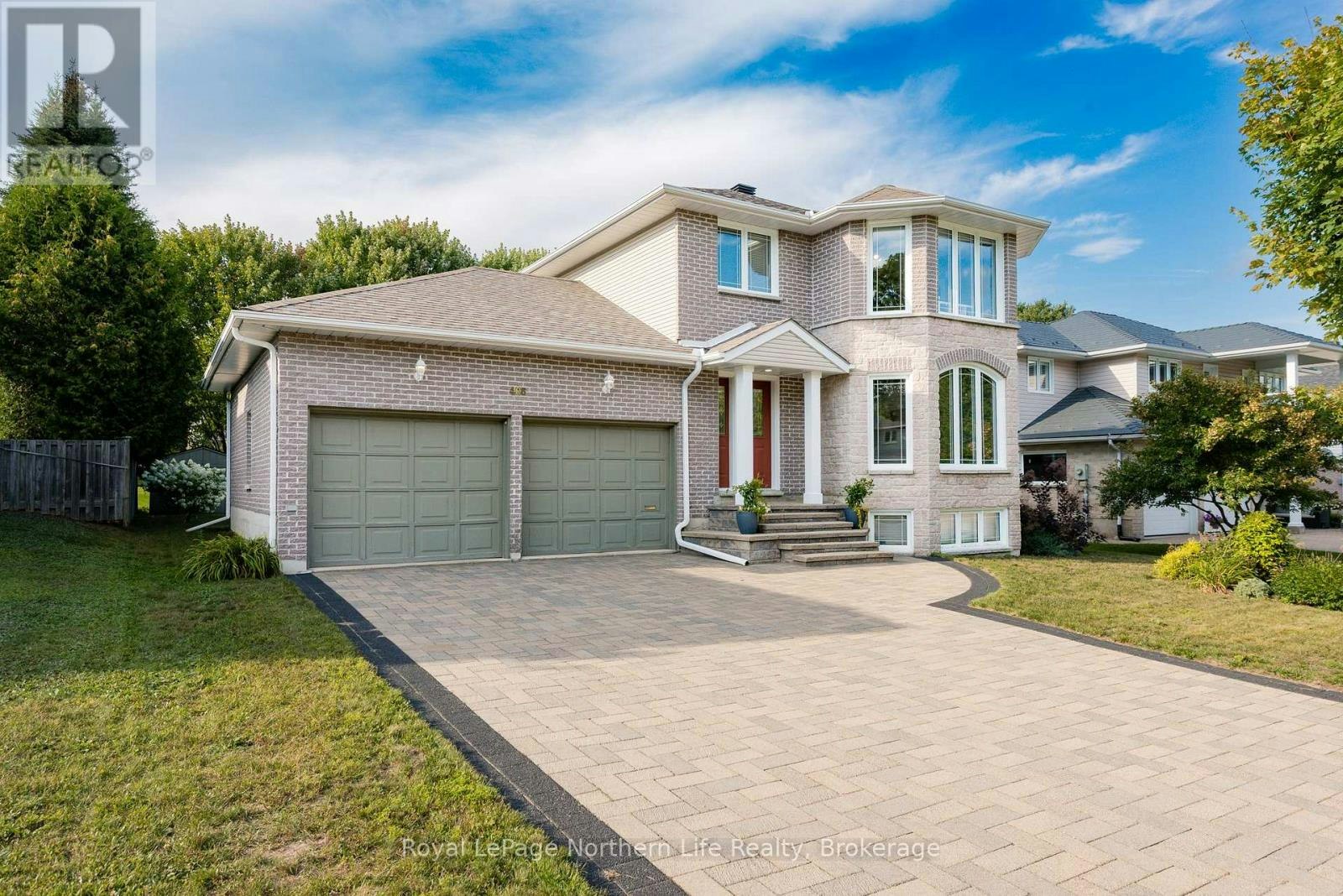 406 Pearce Street, North Bay, ON, P1C 1M7