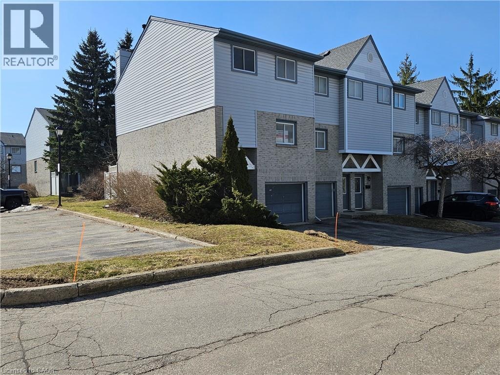43-589 Beechwood Drive, Waterloo, ON, N2T 2K9