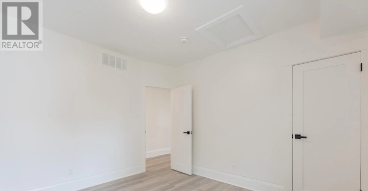 3-82 Marchmount Road, Toronto, ON, M6G 2B1 - 16