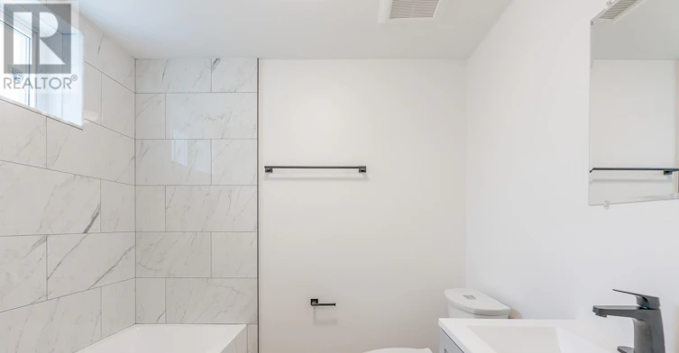 3-82 Marchmount Road, Toronto, ON, M6G 2B1 - 18