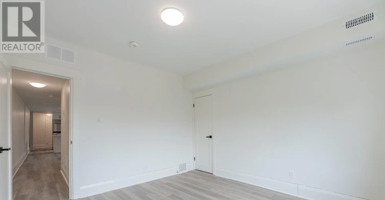 3-82 Marchmount Road, Toronto, ON, M6G 2B1 - 12