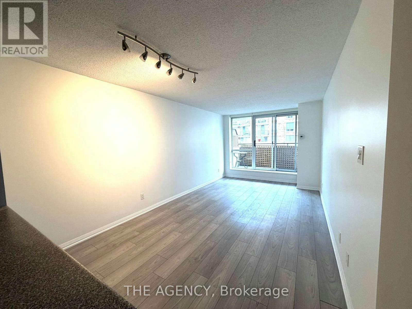 201-3130 Yonge Street, Toronto, ON, M4N 2K6 - 9