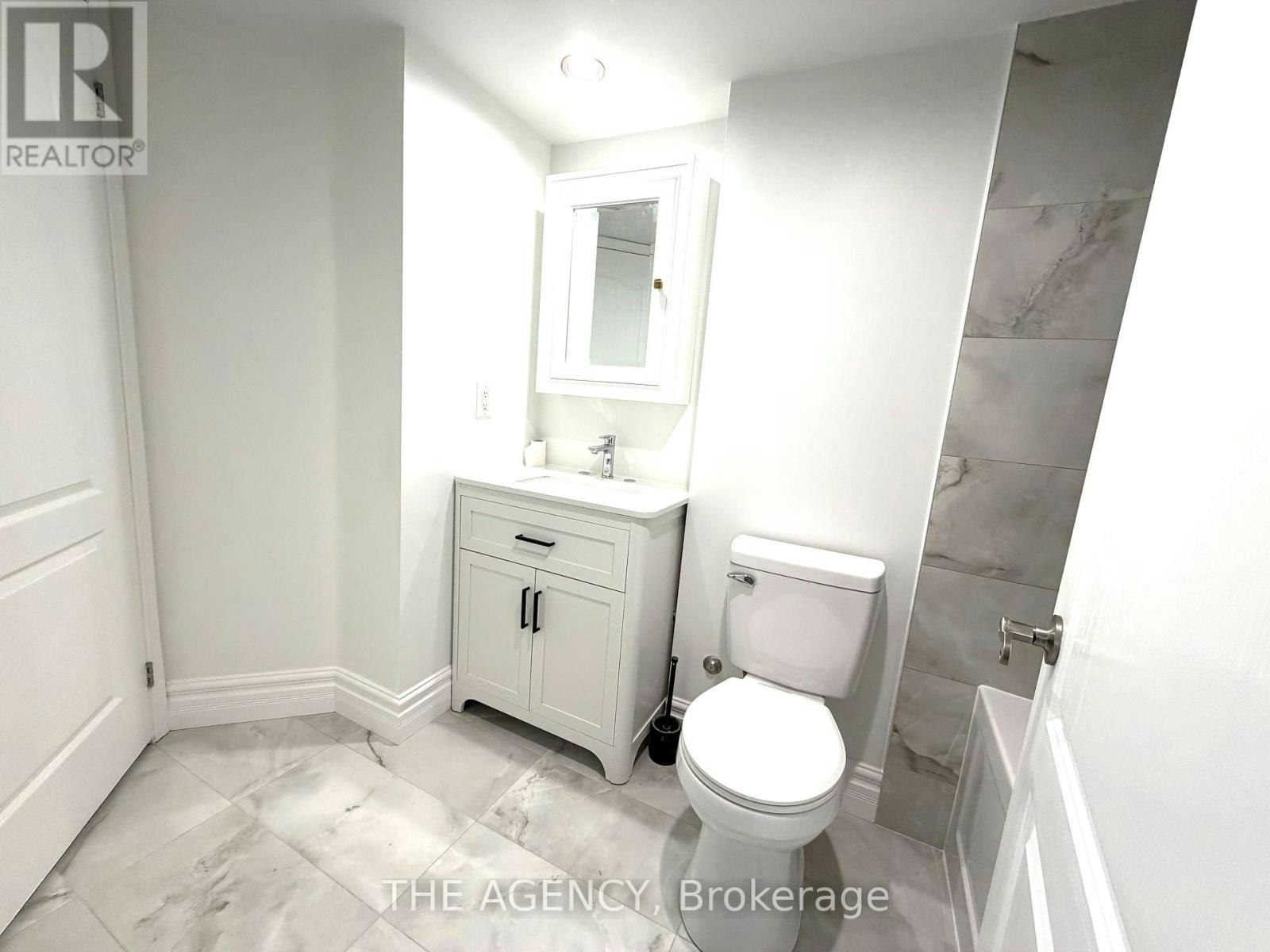 201-3130 Yonge Street, Toronto, ON, M4N 2K6 - 16