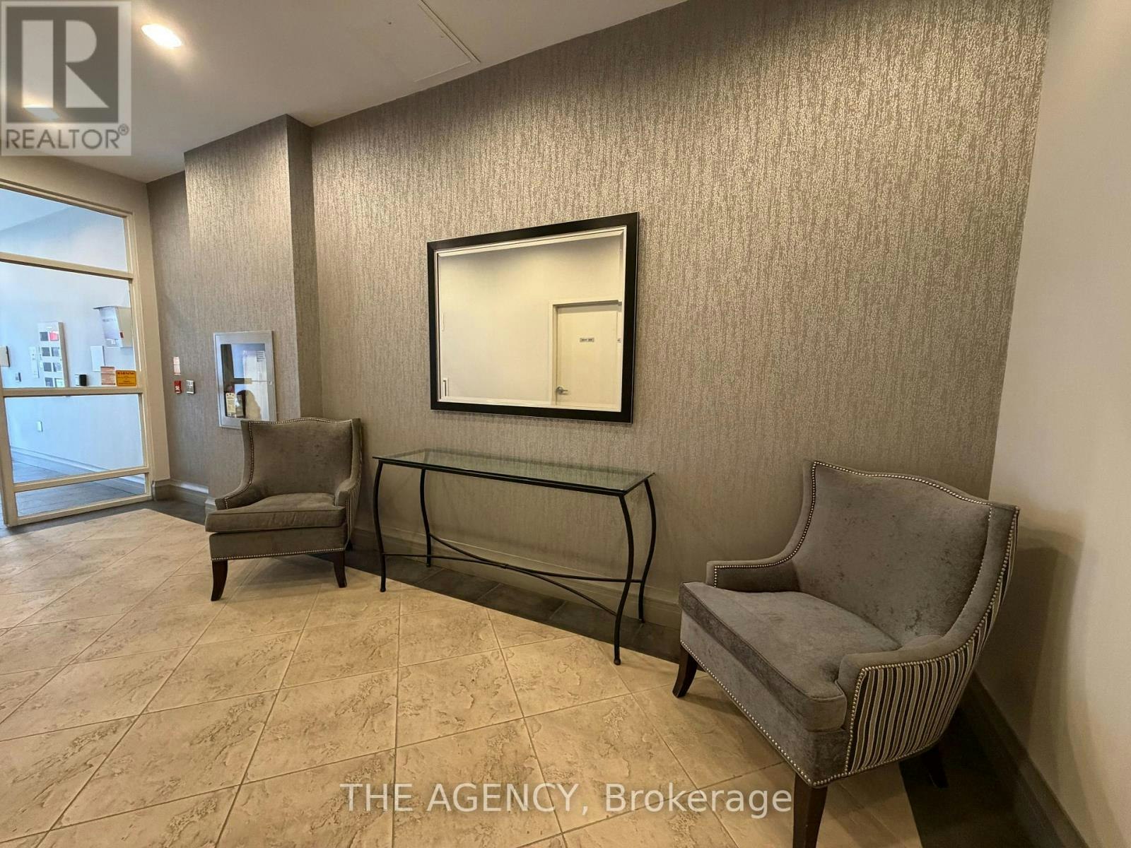 201-3130 Yonge Street, Toronto, ON, M4N 2K6 - 3