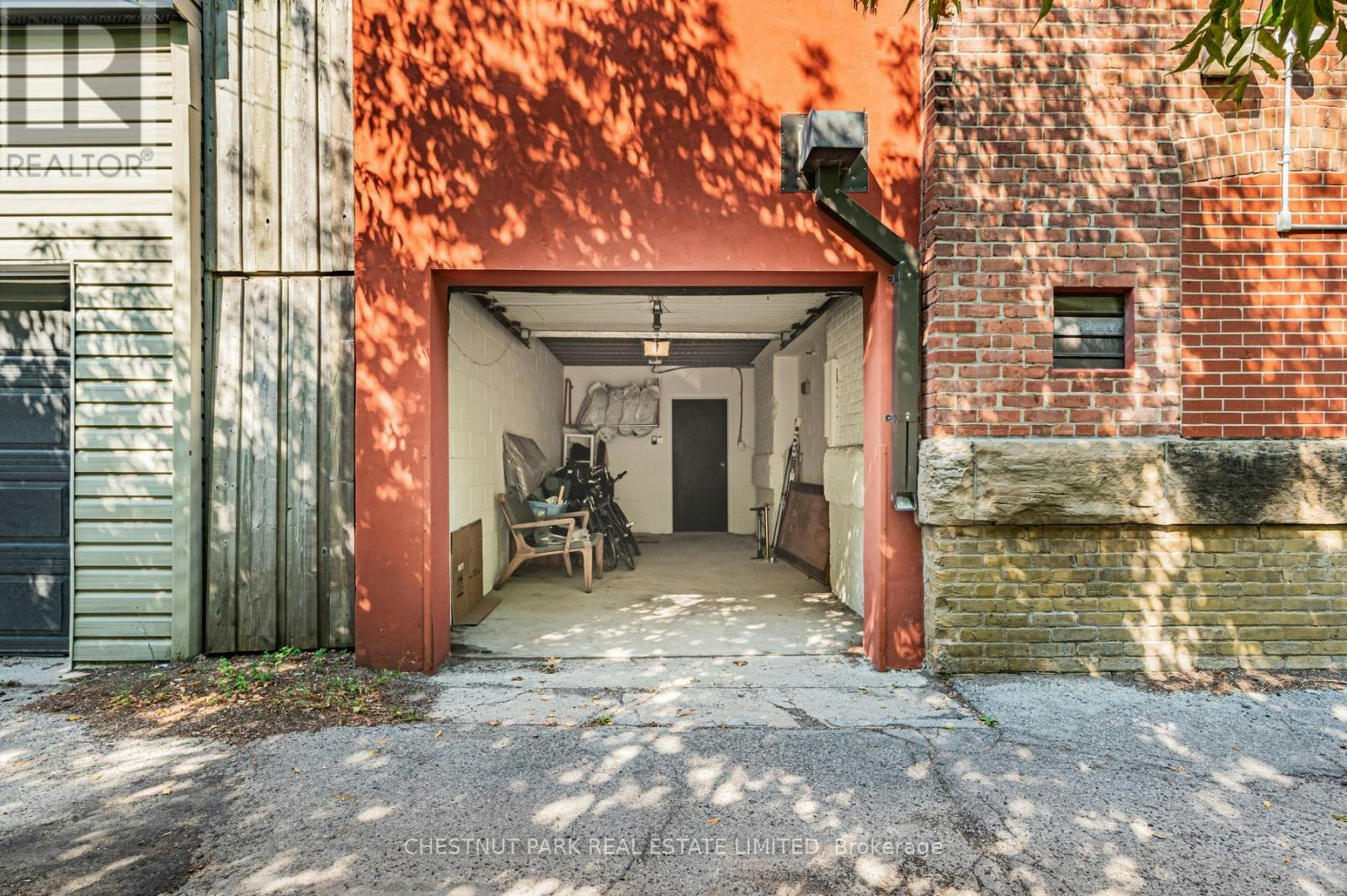 105-525 Logan Avenue, Toronto, ON, M4K 3B3 - 30
