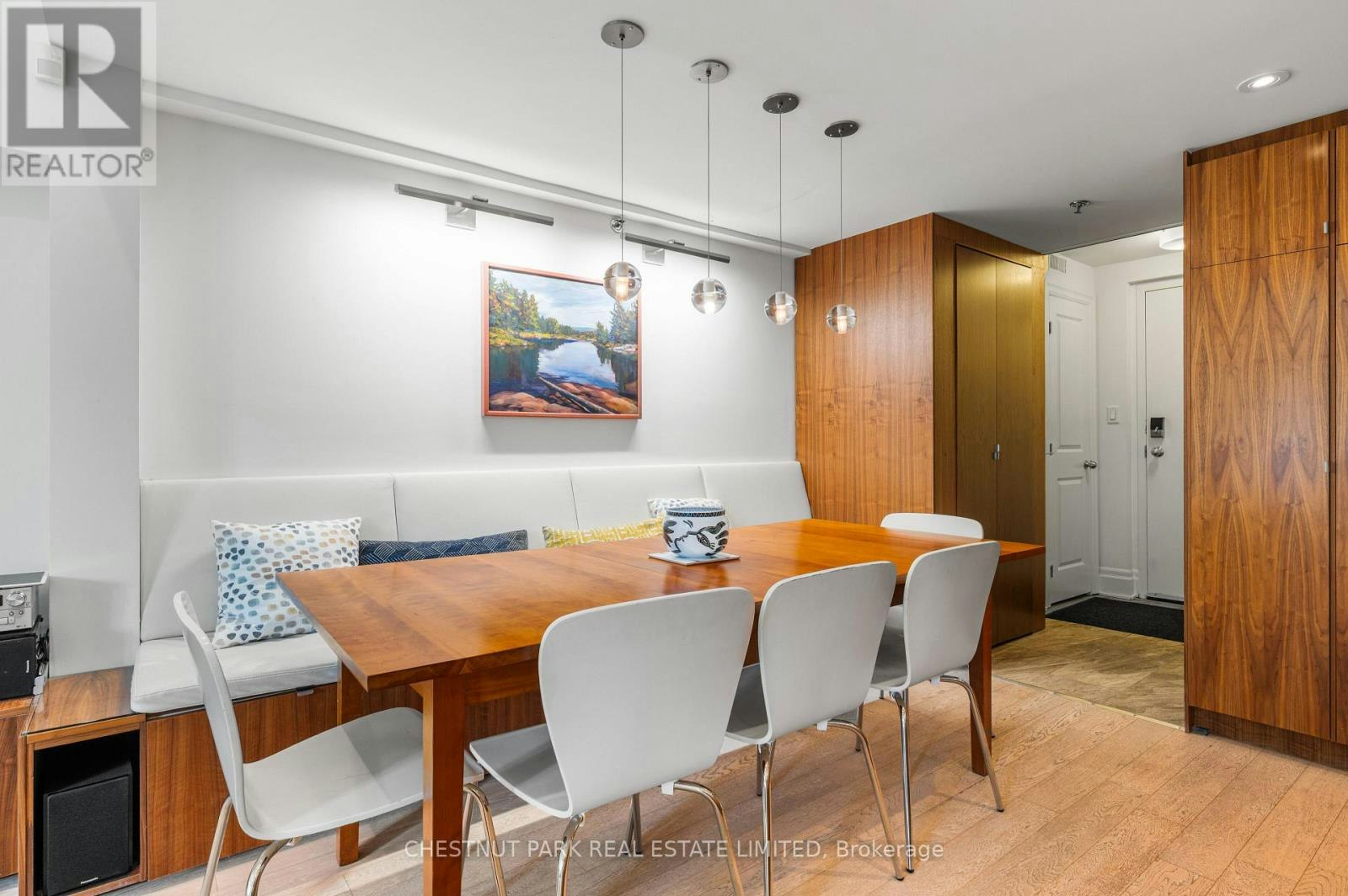 105-525 Logan Avenue, Toronto, ON, M4K 3B3 - 7