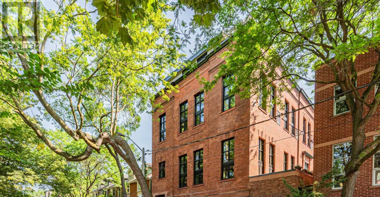 105-525 Logan Avenue, Toronto, ON, M4K 3B3 - 28