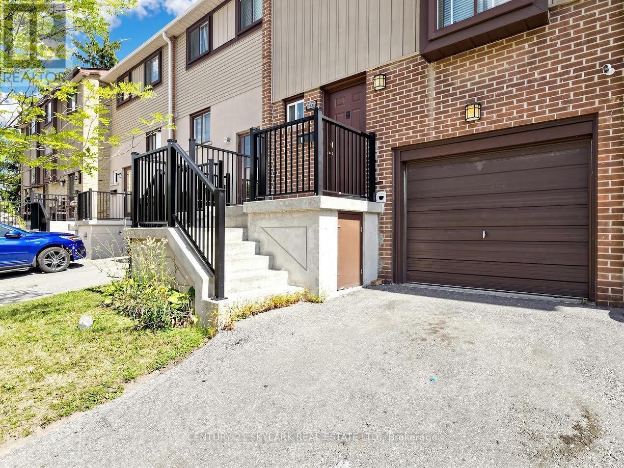164 Moregate Crescent N, Brampton, ON, L6S 3K9