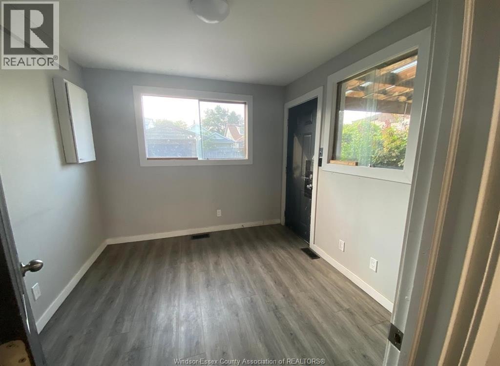 720 Bensette Street, Windsor, ON, N8X 2Z1 - 5