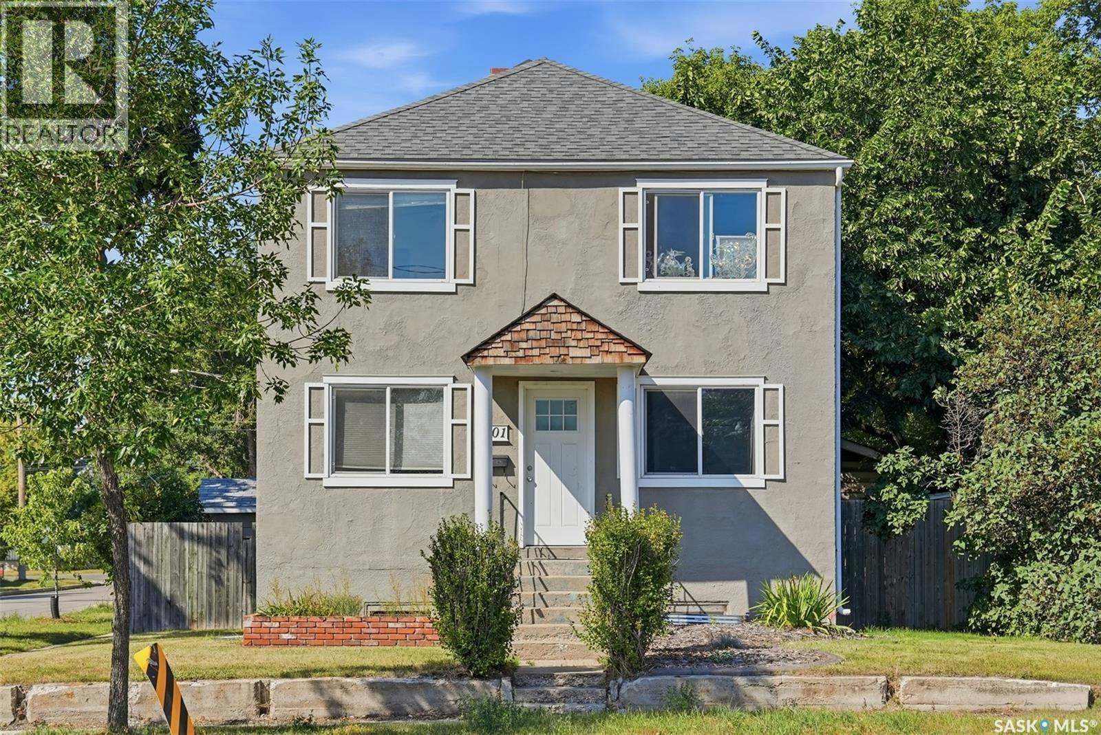 201 H Avenue N, Saskatoon, SK, S7L 3B6