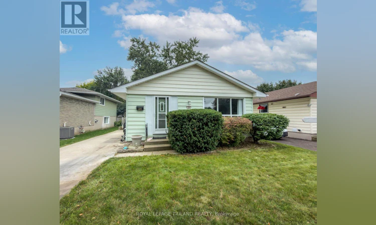 36 Upcott Crescent