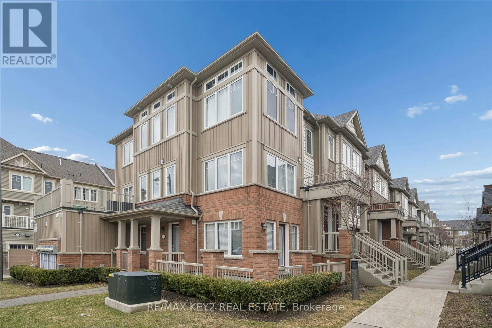 23-2500 Hill Rise Court, Oshawa, ON, L1L 0W2