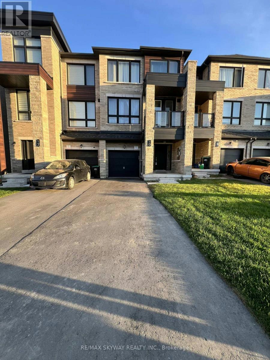 10 Blue Forest Crescent, Barrie, ON, L0J 0N3