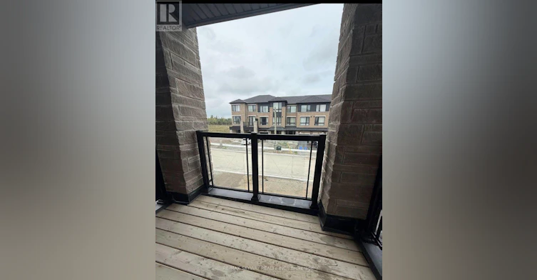 10 Blue Forest Crescent, Barrie, ON, L0J 0N3 - 5
