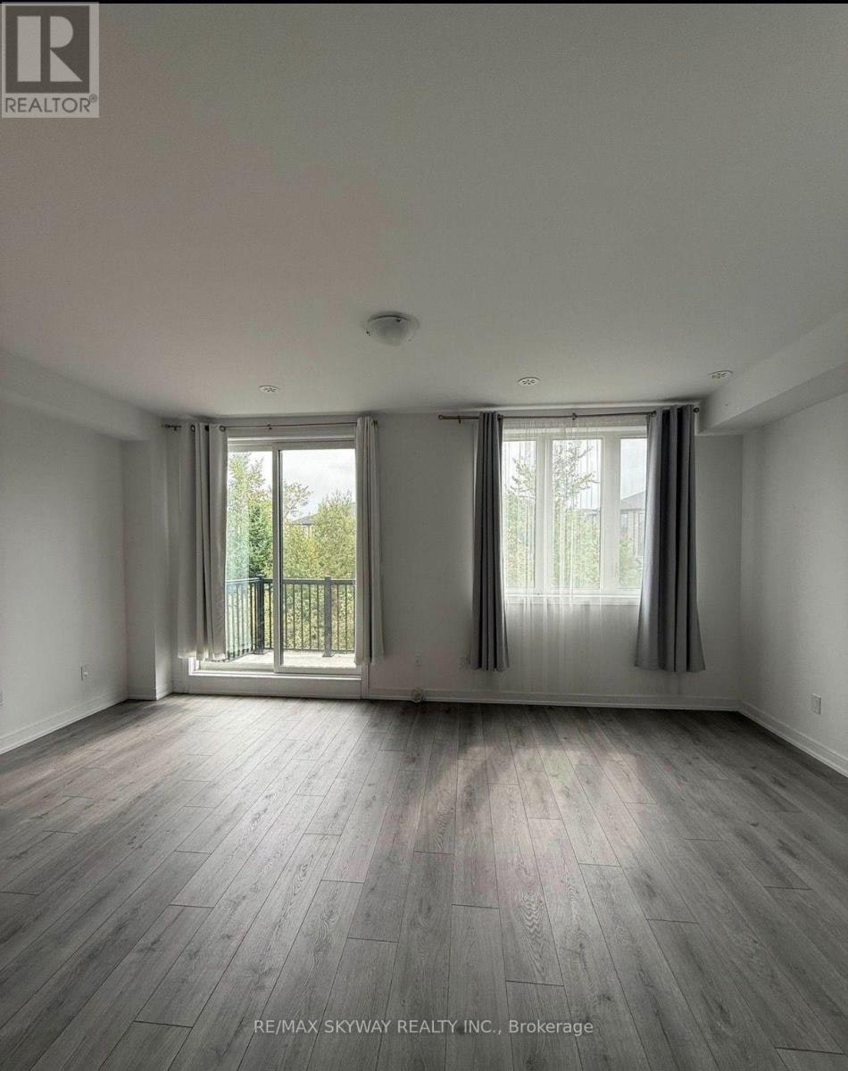 10 Blue Forest Crescent, Barrie, ON, L0J 0N3 - 12