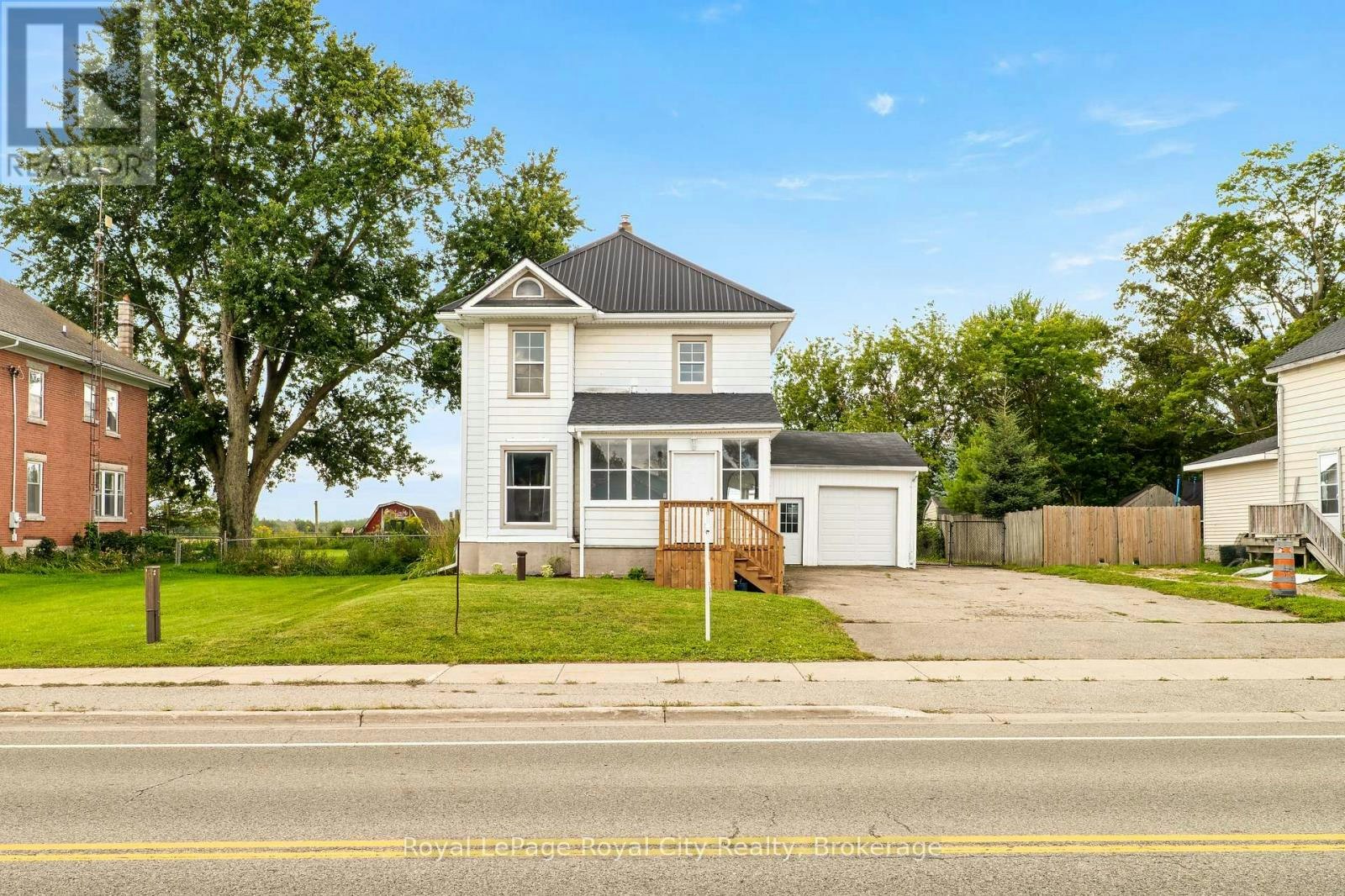6-9116  Highway, Wellington North, ON, N0G 2E0