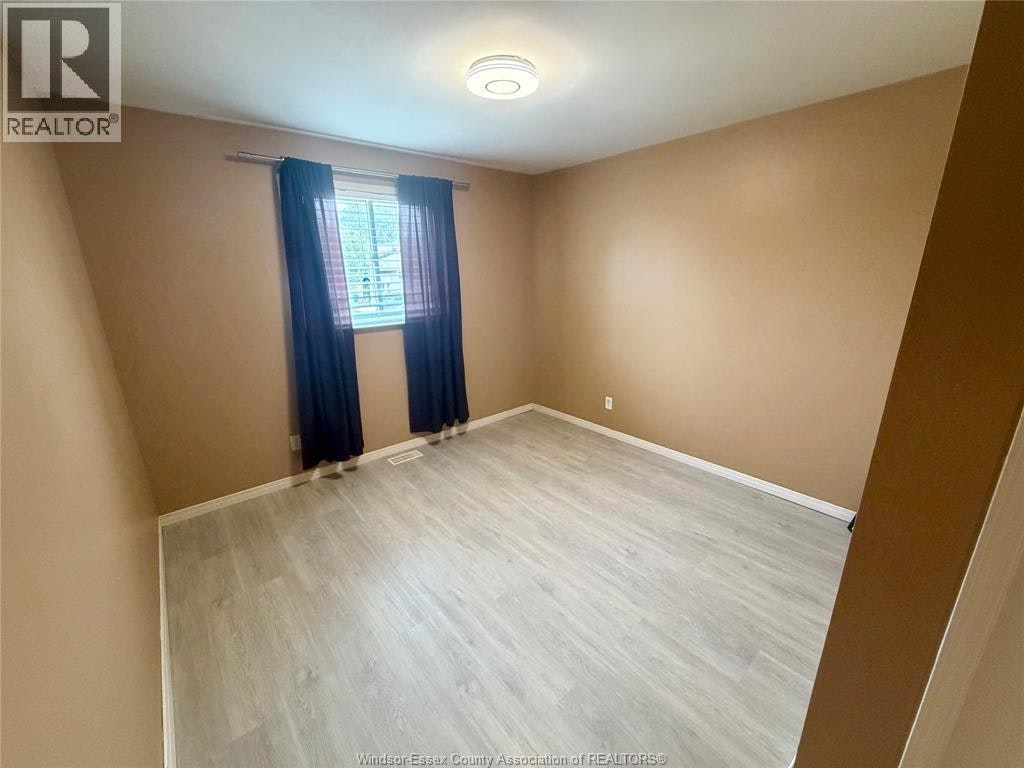 1484 Border, Tecumseh, ON, N8N 4Y8 - 10