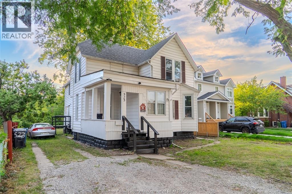 523 Caron Avenue, Windsor, ON, N8T 1C1