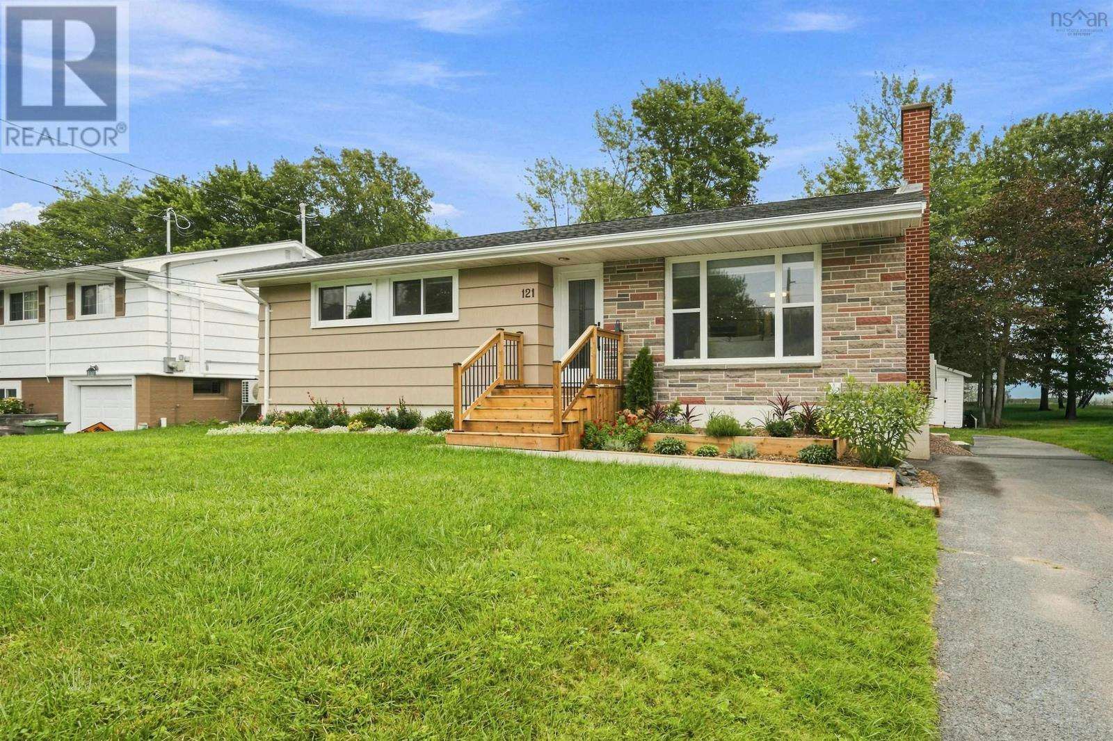 121 Belle Vista Drive, Dartmouth, NS, B2W 2X6