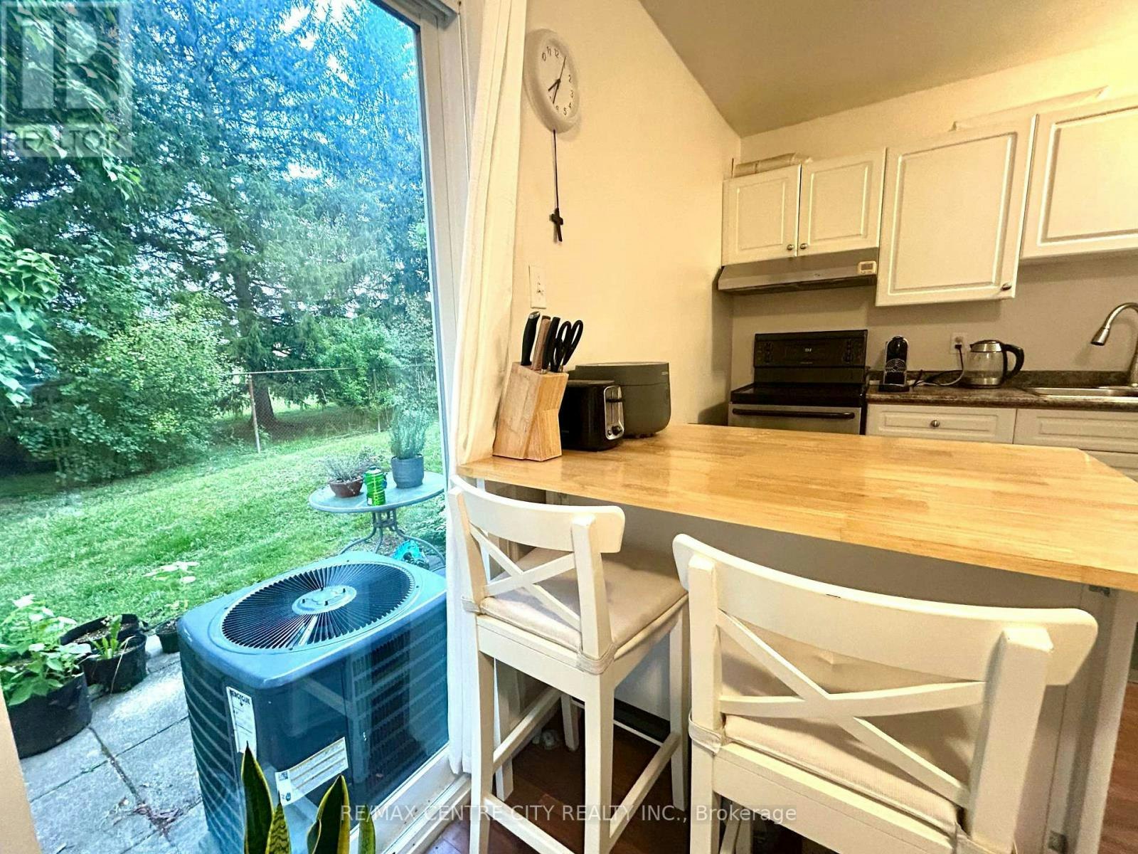 100-70 Fiddlers Green Road, London, ON, N6H 4R4 - 5