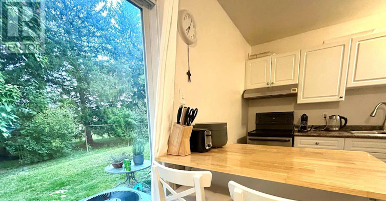 100-70 Fiddlers Green Road, London, ON, N6H 4R4 - 5