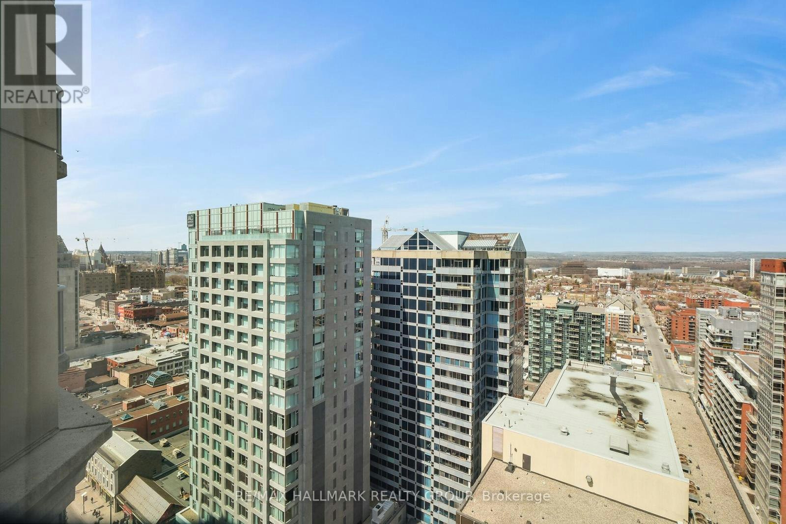 2404-234 Rideau Street, Ottawa, ON, K1N 0A9 - 10
