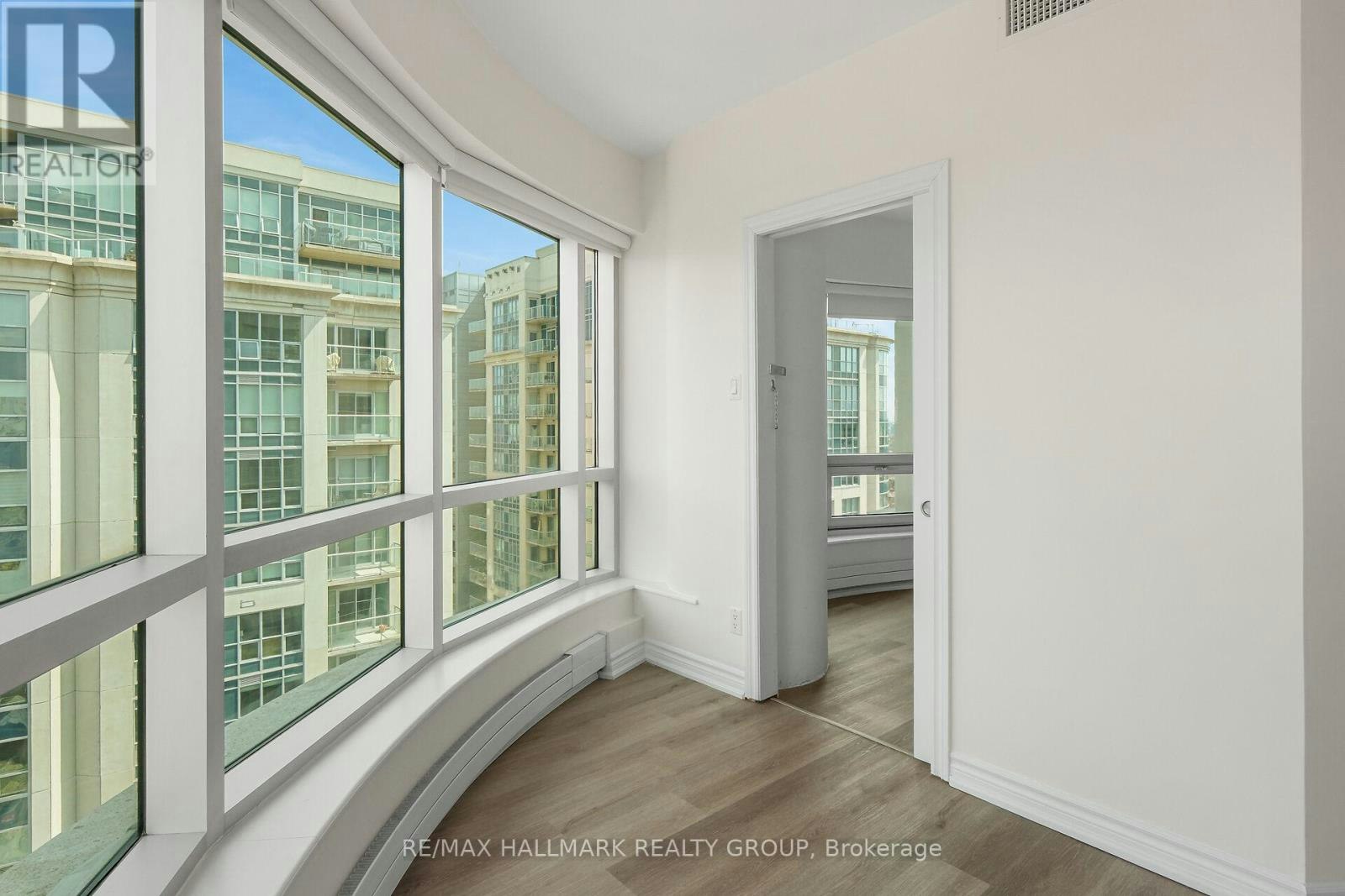 2404-234 Rideau Street, Ottawa, ON, K1N 0A9 - 15