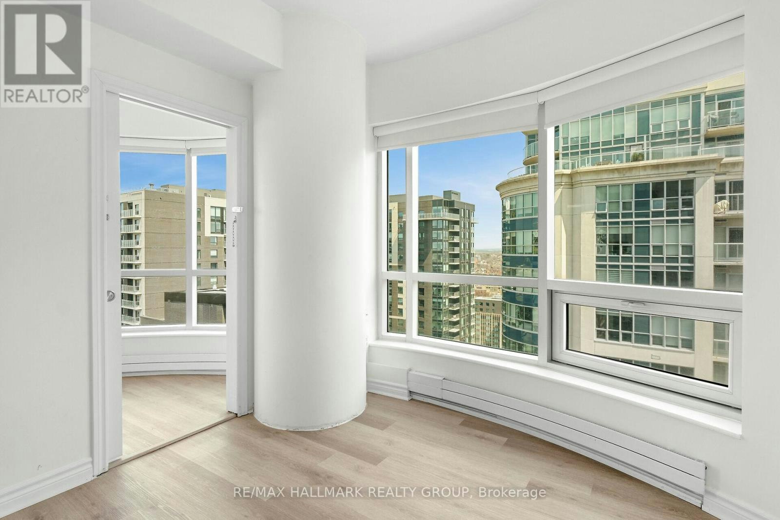2404-234 Rideau Street, Ottawa, ON, K1N 0A9 - 17