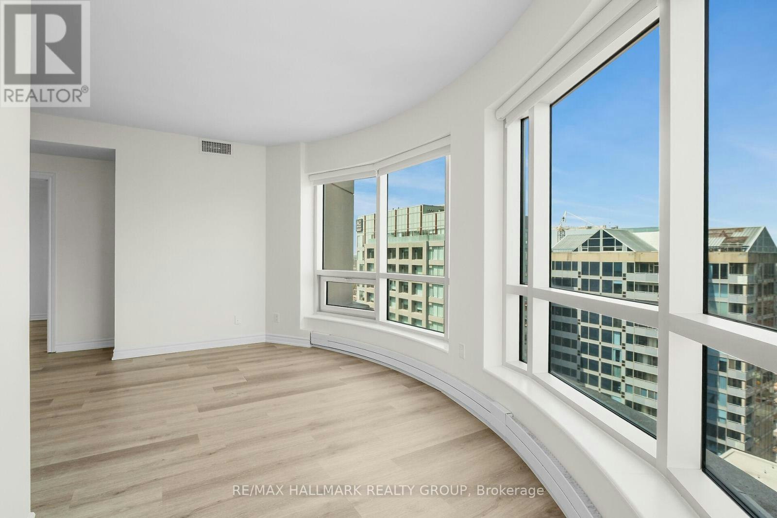 2404-234 Rideau Street, Ottawa, ON, K1N 0A9 - 14