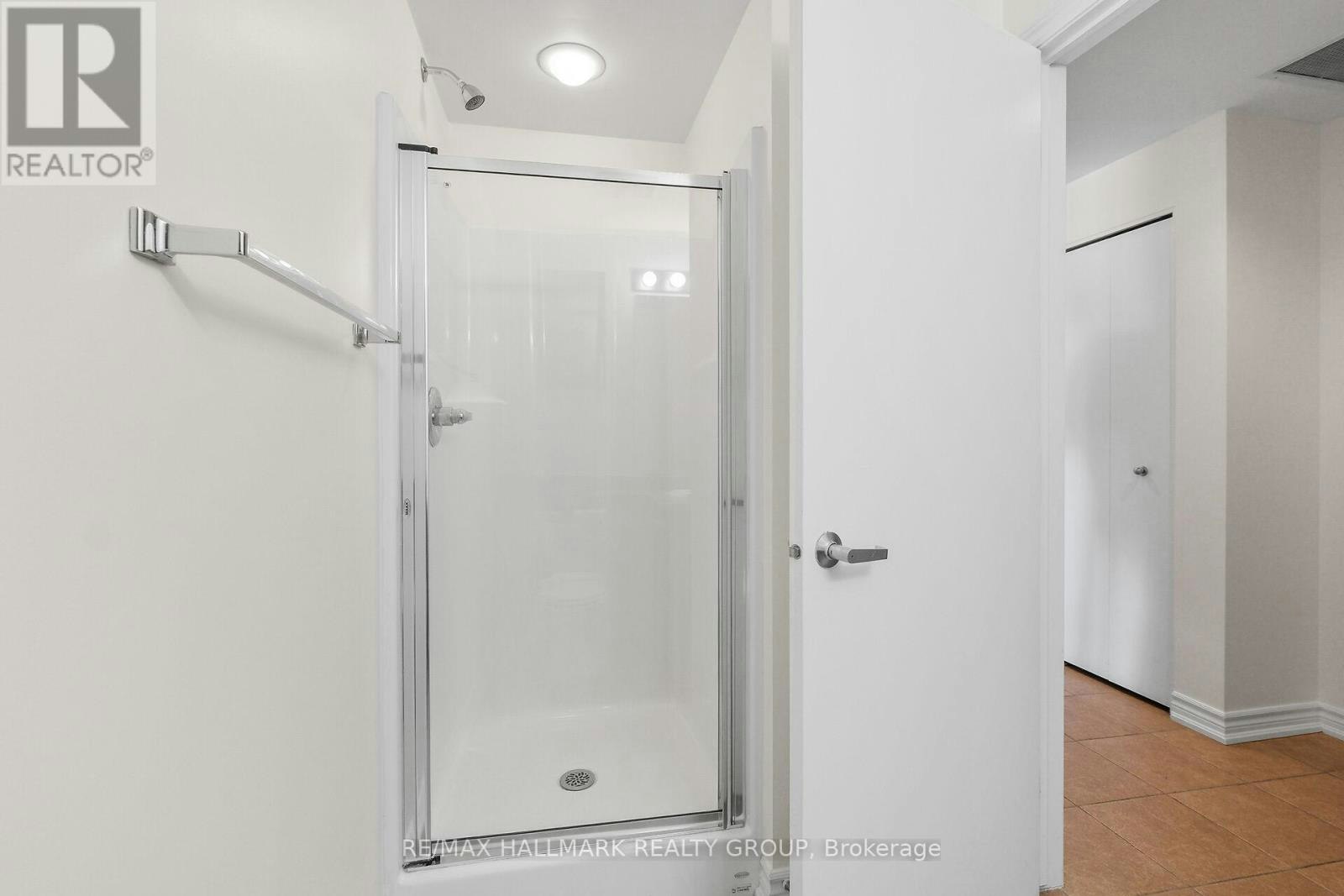 2404-234 Rideau Street, Ottawa, ON, K1N 0A9 - 21