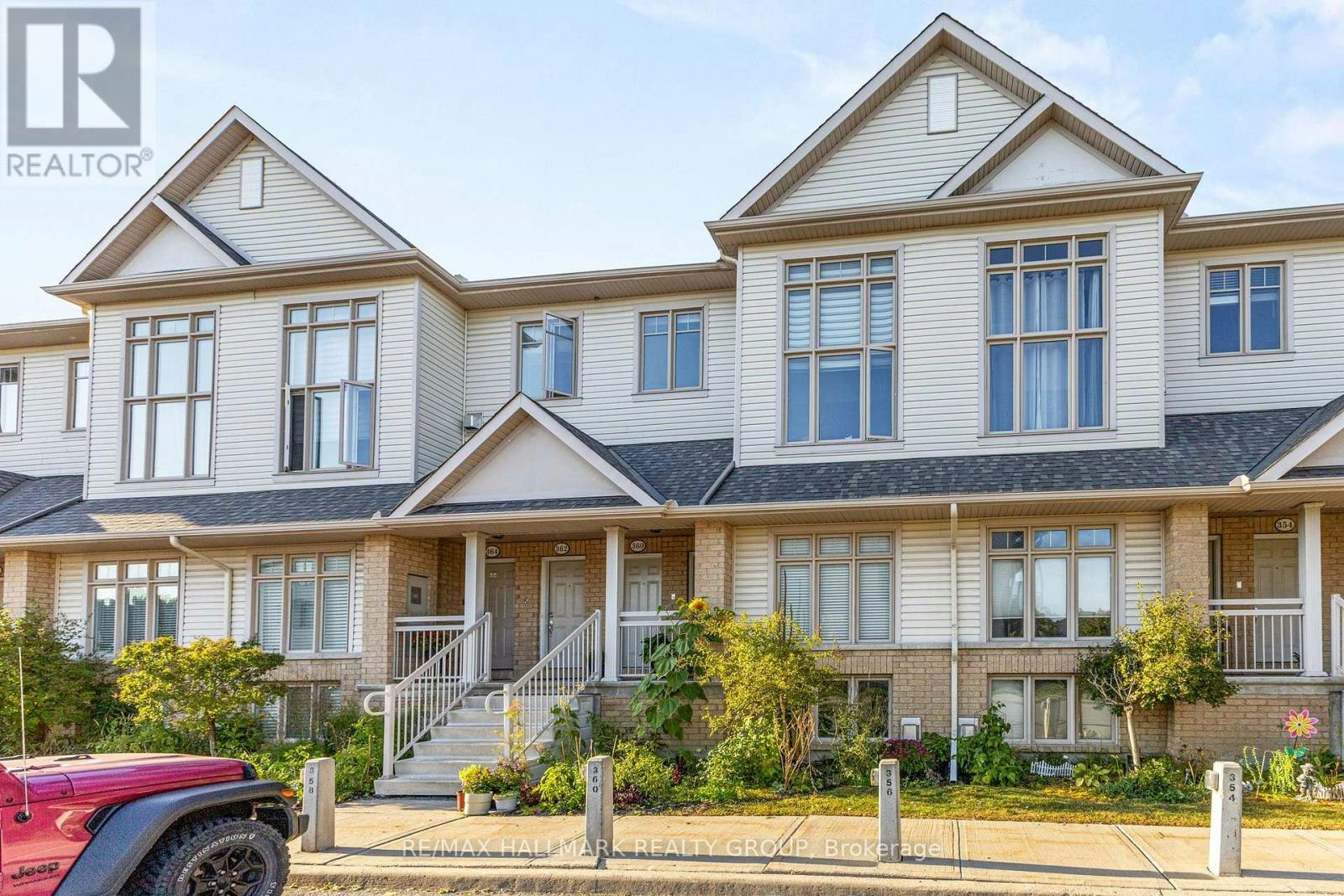 358 Galston Private, Ottawa, ON, K1W 0G3