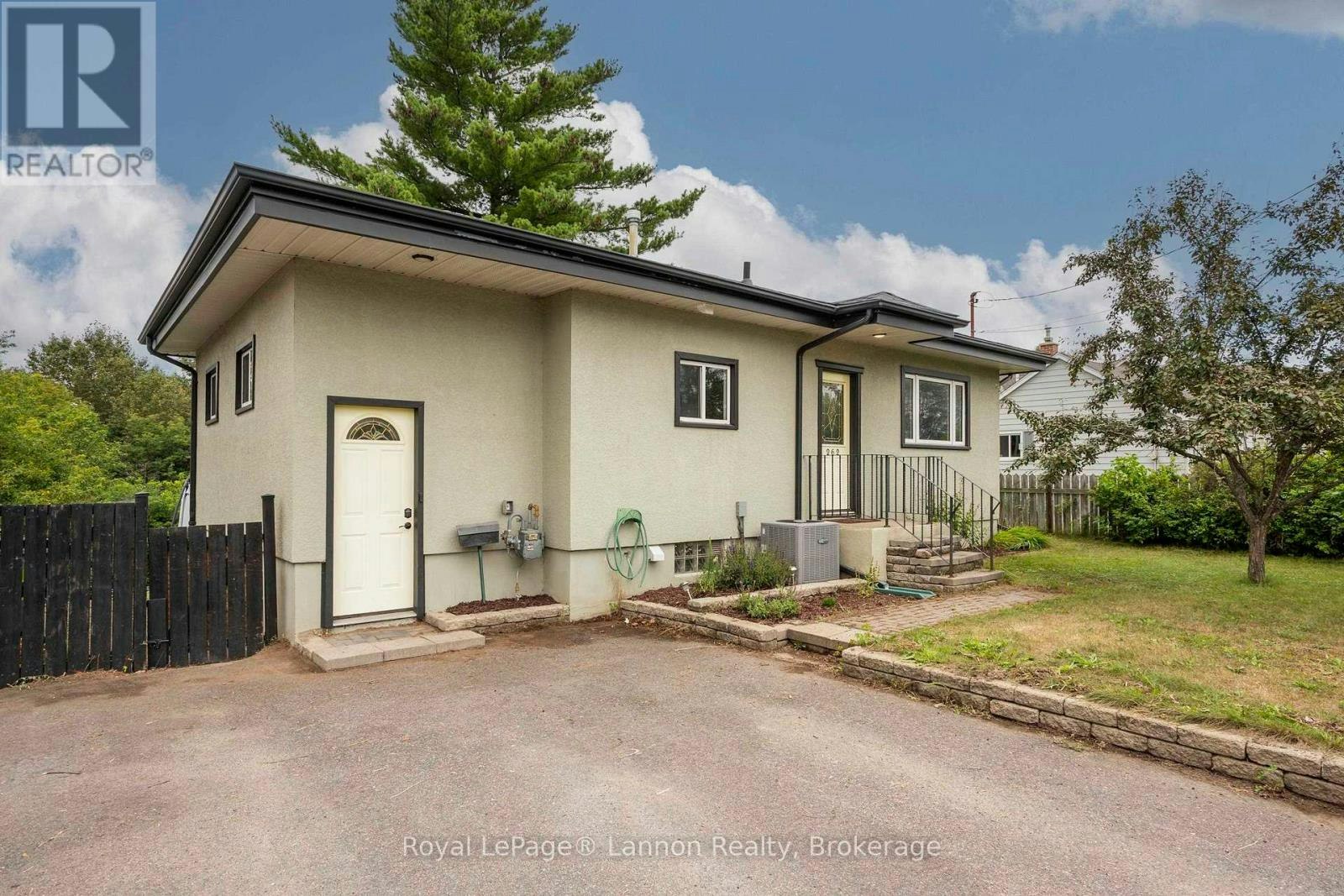 262 Theresa Street, Thunder Bay, ON, P7A 5P9
