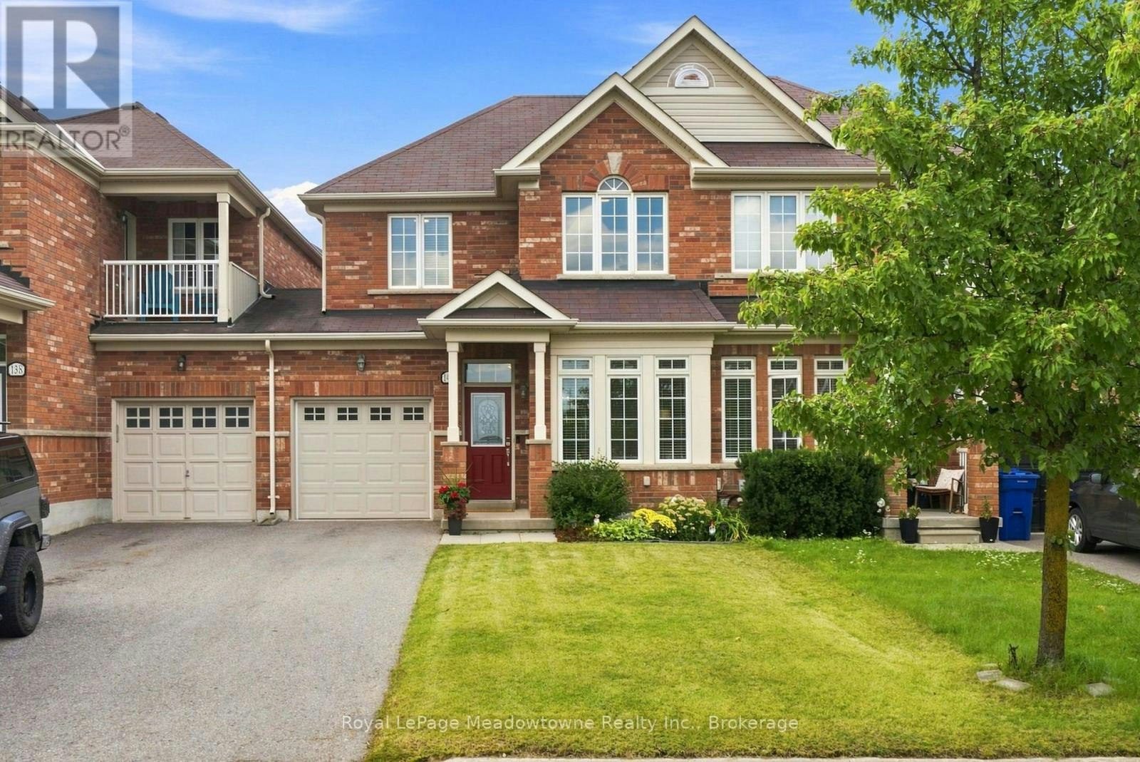 140 Laurendale Avenue, Georgina, ON, L4P 0C6