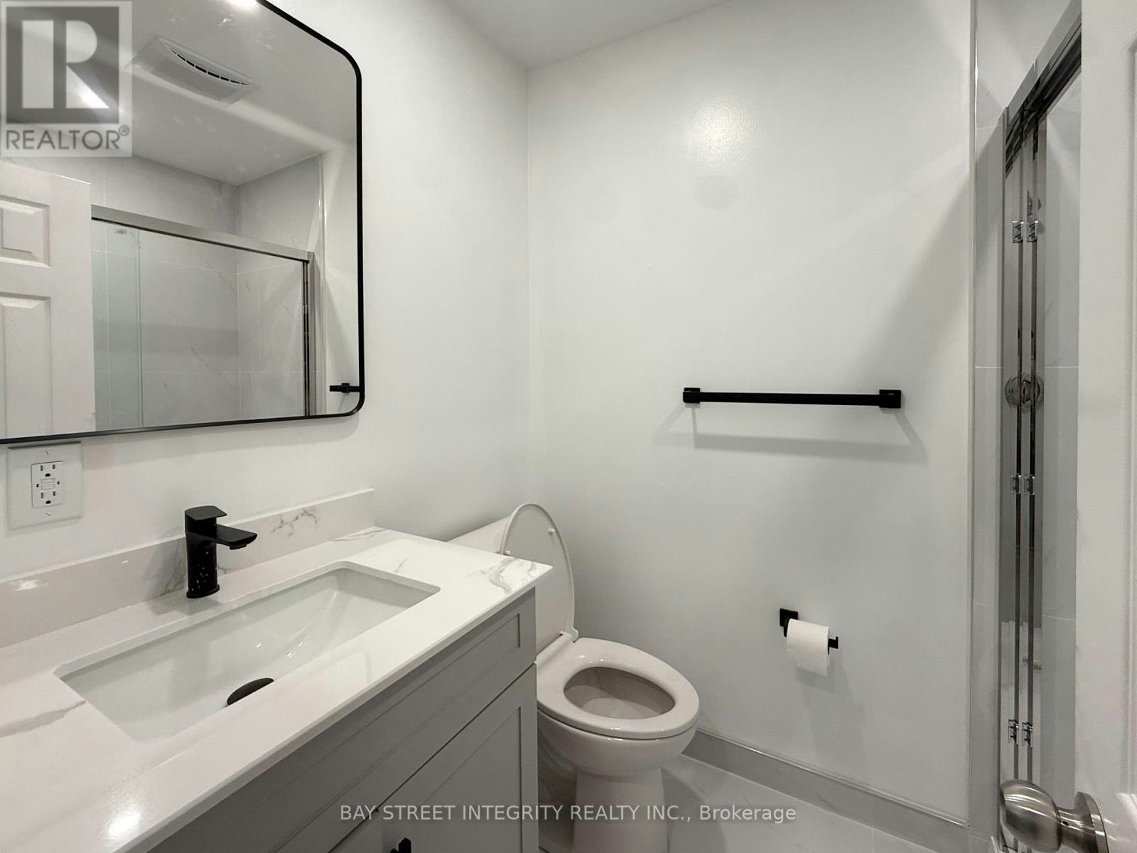 UPPER-40 Rippleton Road, Toronto, ON, M3B 1H6 - 13