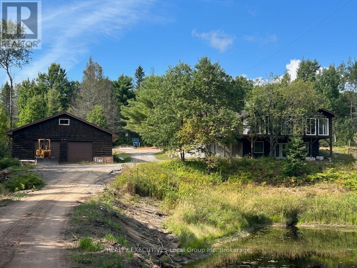 348 Halls Road E, Magnetawan, ON, P0A 1P0