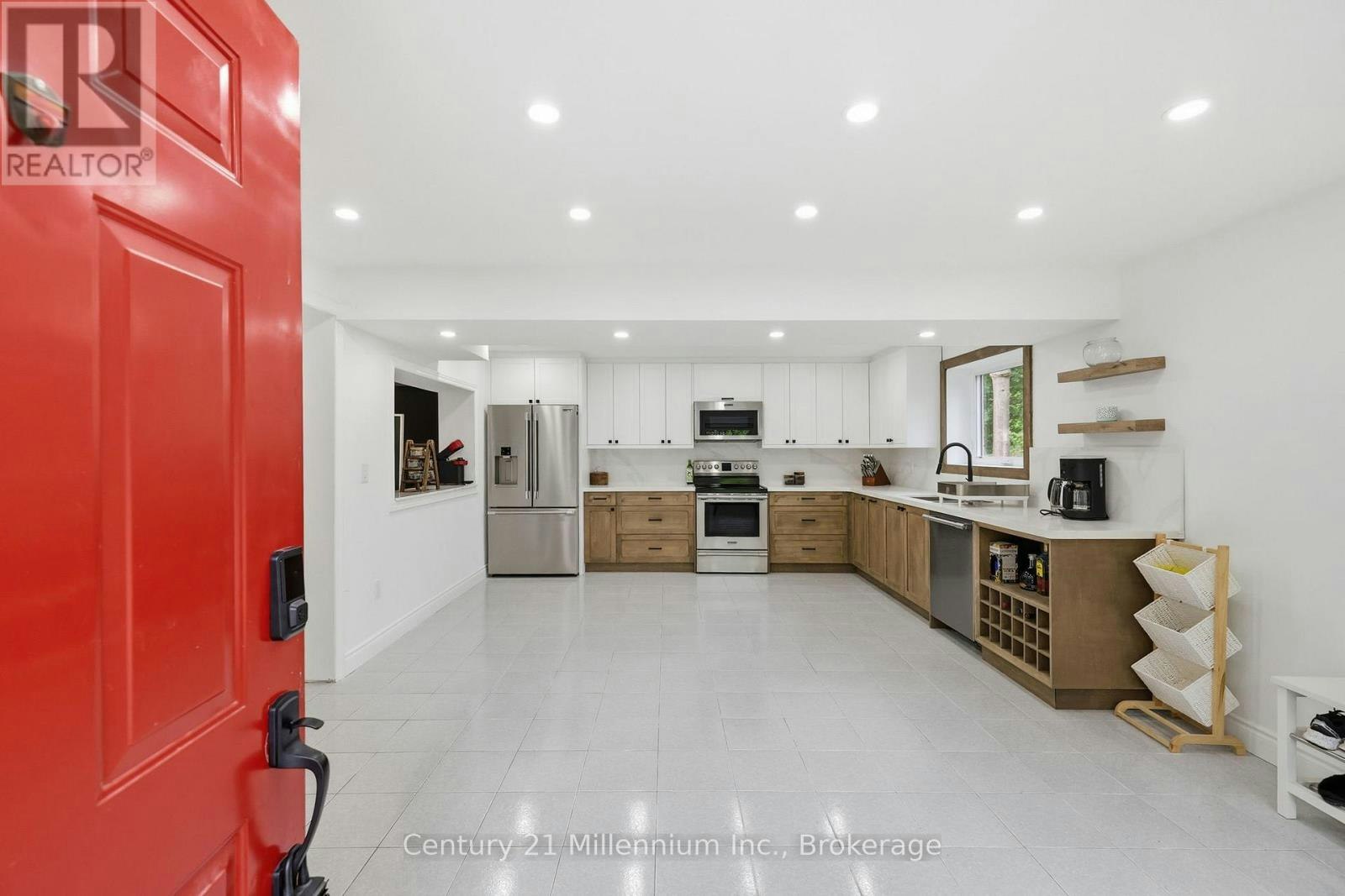 38 Emilio Place, Tiny, ON, L0L 2T0 - 2